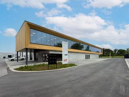 unite 216 m² à olsene près de e17