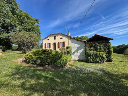 maison gasconne avec plus de 19 hectares de terrain