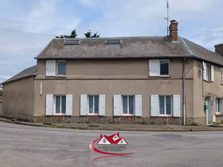 maison ancienne sur 400 m2 de terrain clos