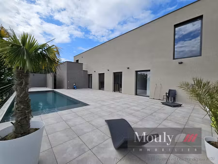 splendide villa contemporaine proche cahors