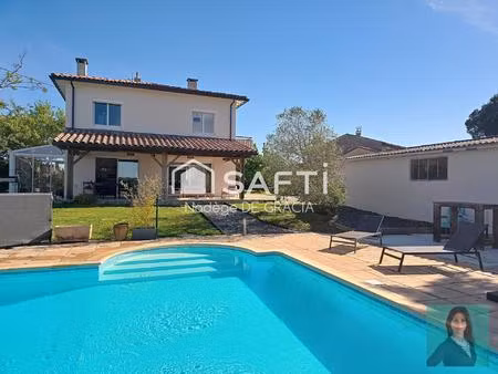 renovation complete maison comtemporaine t6/7 211 m2