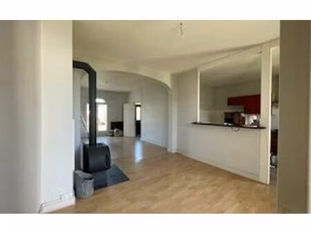 location maison  m² t-4 à agen  850 €
