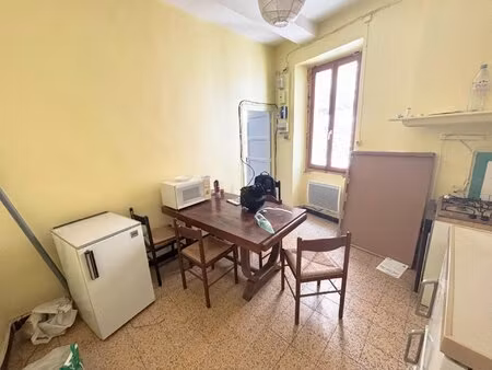 2 pieces a renover - puget-theniers village