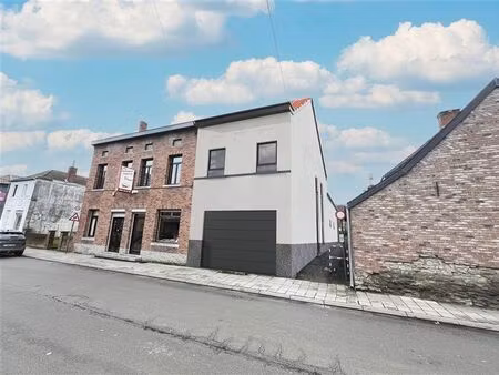 elouges – deux duplex à créer  un rendement à façonner