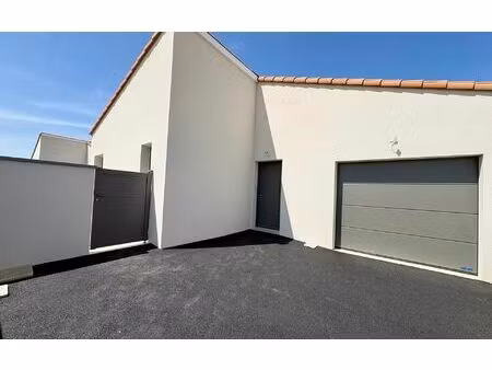 maison chauray 112.07 m² t-4 à vendre  378 000 €