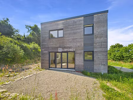 maison gouezec 4 pièce(s) 85 26 m2