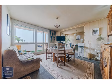 appartement à vendre 3 pièces 69.1 m² - saint-pierre-des-corps (37) - 78 000€