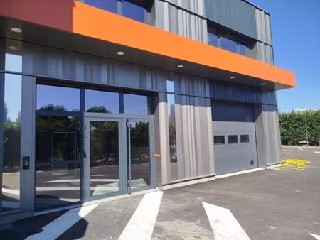 bureau prestigieux de 234 m2 en vente - sillingy  france