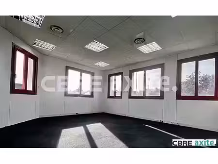 location bureau bourgoin jallieu 197 m²