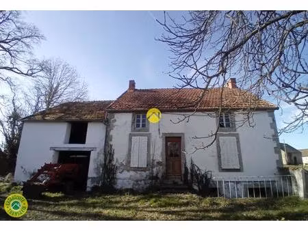 vente maison 2 pièces 134 m² commentry (03600)