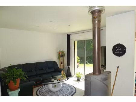 vente maison 4 pièces 85 m² à saint-pierre-sur-orthe (53160)  139 000 €