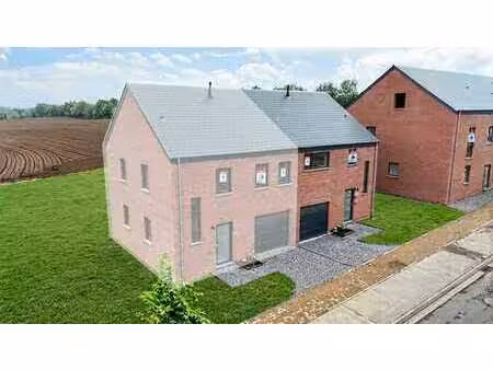 fontaine l'evêque (forchies-la-marche) - lot 2