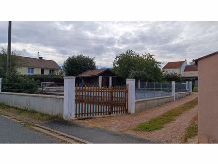 terrain constructible montceau les mines 640 m2