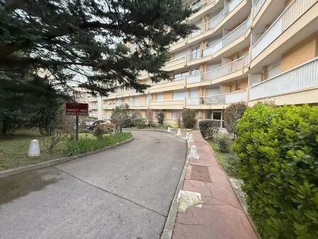 a vendre : appartement 3 pièces à montpellier