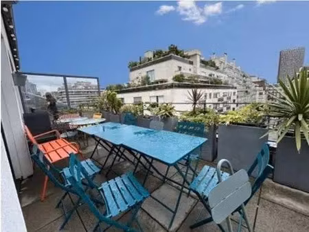 bureaux lumineux 694 m2 – proche porte de champerret