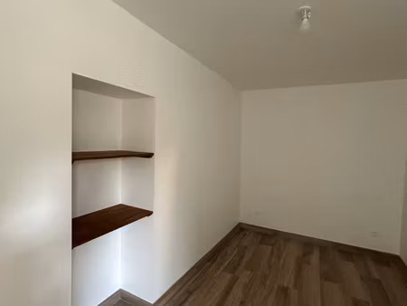 location maison à aigné (72650) : à louer / 114m² aigné