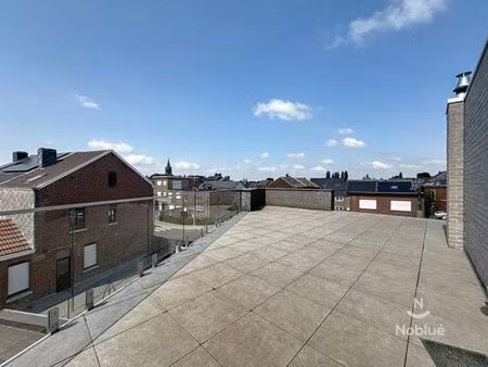 hermée : penthouse 2 ch + terrasse + garage