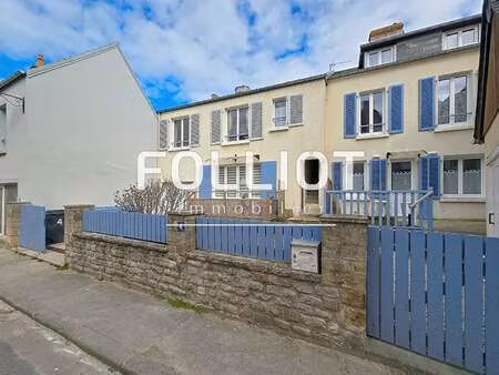 vente maison à arromanches-les-bains (14117) : à vendre / 110m² arromanches-les-bains