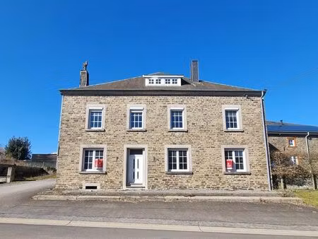 spacieuse maison (3ch.) à oizy !