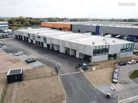 a louer entrepôts neufs de 800 m²