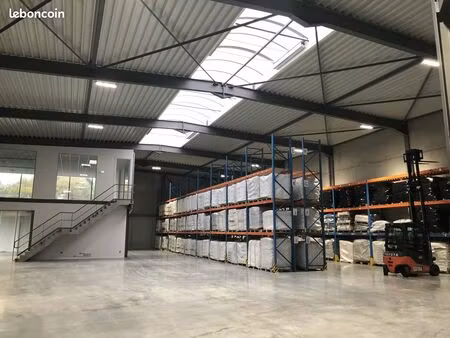 a louer entrepôt 650 m²