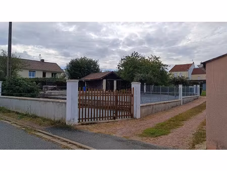 vente terrain 640 m² à montceau-les-mines (71300)  35 000 €