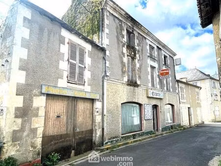 vente maison 8 pièces 150 m² mirebeau (86110)