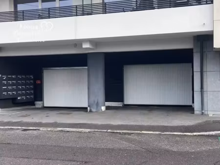 location parking à thonon-les-bains (74200)  160 €