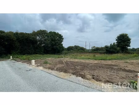 terrain auray/brech 412 m2