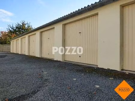 location garage box et parking à granville (50400) : à louer / granville