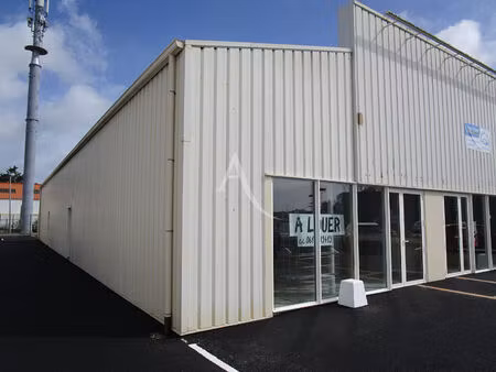local commercial 187 m2