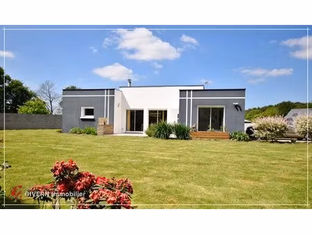 maison contemporaine de plain-pied – 3 chambres