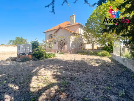 a vendre - saint-romain-la-motte - ancien corps de ferme avec terrain