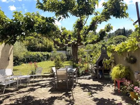 vente maison 5 pièces 94 m² saint-étienne-du-grès (13103)