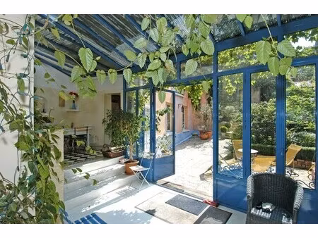 maison de luxe à vendre dans le quartier signac-murs à pêches