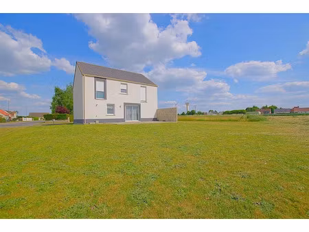 vente maison 6 pièces 141 m² à hombleux (80400)  203 000 €