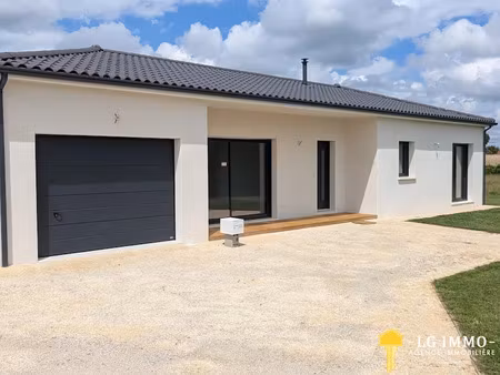 vente maison 4 pièces 98 m² à clam (17500)  272 000 €