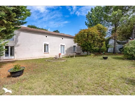 vente maison 8 pièces 172 m² à roumagne (47800)  265 000 €