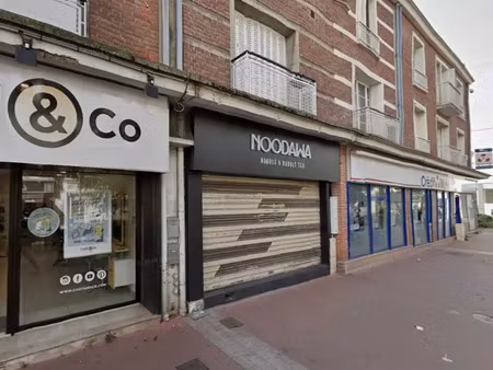 location commerce rouen 76100