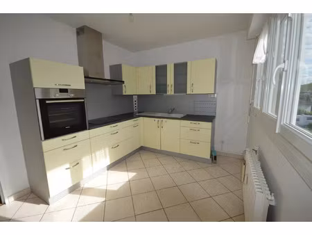 vente appartement 4 pièces 78 m² valentigney (25700)