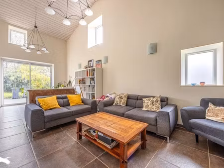 vente maison 8 pièces 190 m² à genouille (17430)  350 000 €