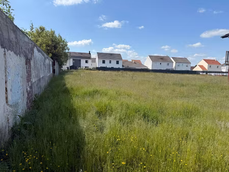 achat terrain 700m² villeneuve le comte 77174