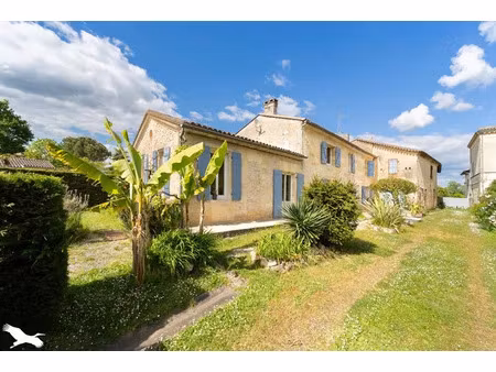 vente maison 6 pièces 209 m² à cabara (33420)  345 000 €
