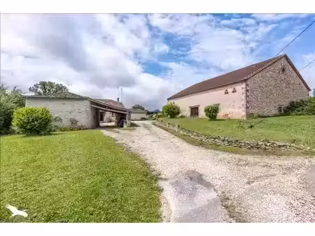 vente maison 4 pièces 173 m² à savignac-sur-leyze (47150)  334 900 €