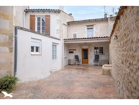 vente maison 5 pièces 152 m² à matha (17160)  311 225 €
