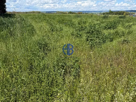 viriville - terrain constructible 1581 m² - secteur calme