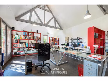 local d'activité dans un cadre bucolique