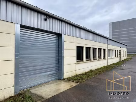 location local d'activités 960 m2 / evreux