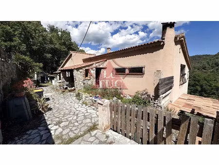 vente maison 5 pièces 170 m² à le bar-sur-loup (06620)  460 000 €