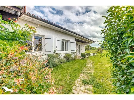 vente maison 7 pièces 178 m² à pompignac (33370)  445 000 €